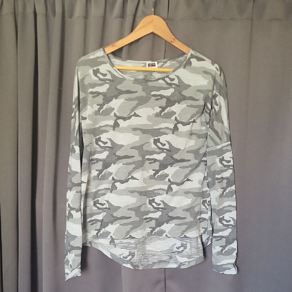 Kings of Cole Gray /green Camouflage Top